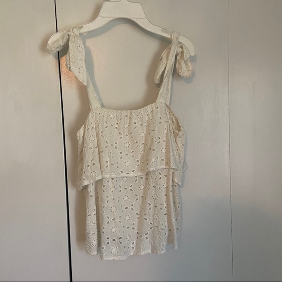 SOLD! American Eagle Eyelet Tie Shoulder Tank - Picture 3 of 6